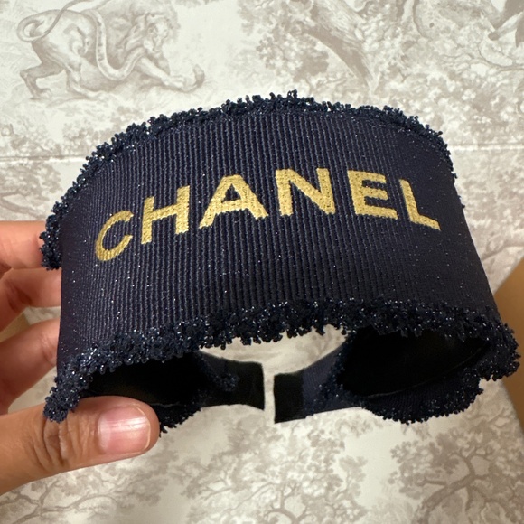Chanel Ribbon Headband - Picture 2 of 6